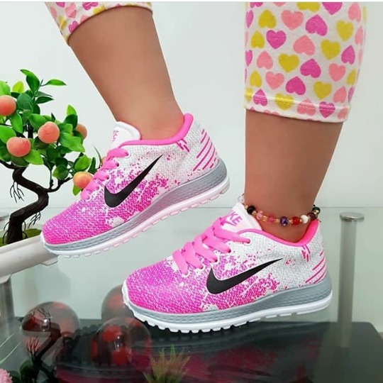 nike de niñas 2018