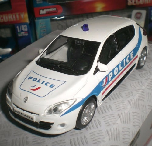 mondo motors renault megane 3 police frança escala 1 43 novo r 72