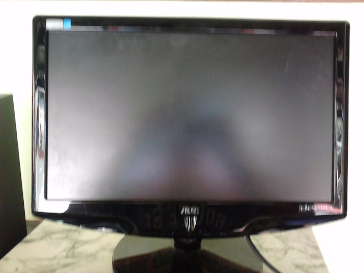 Monitor Aoc, Com Pouco Uso 14 Polegadas - R$ 200,00 em Mercado Livre