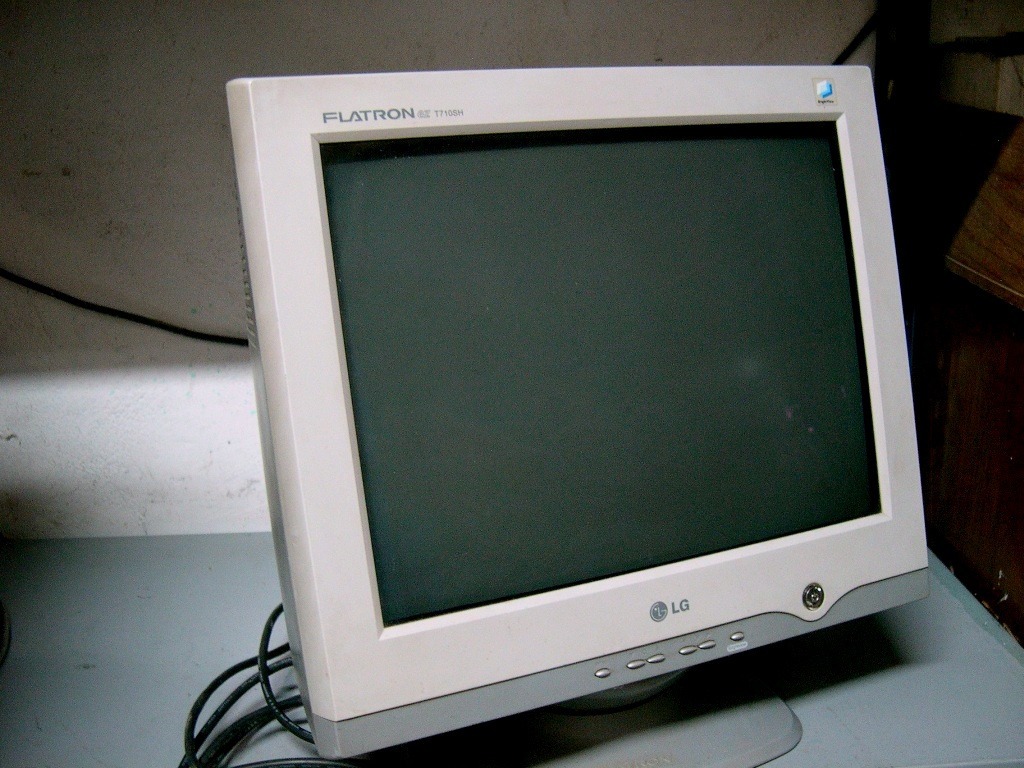 lg flatron t710sh