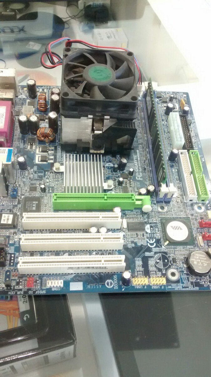 GIGABYTE K8VM800M DESCARGAR CONTROLADOR GIGABYTE K8VM800M DRIVER