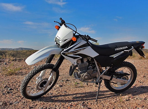 Moto Honda Xr 250 Tornado Año 2017 Color Blanco - U$S 7.919 en Mercado ...