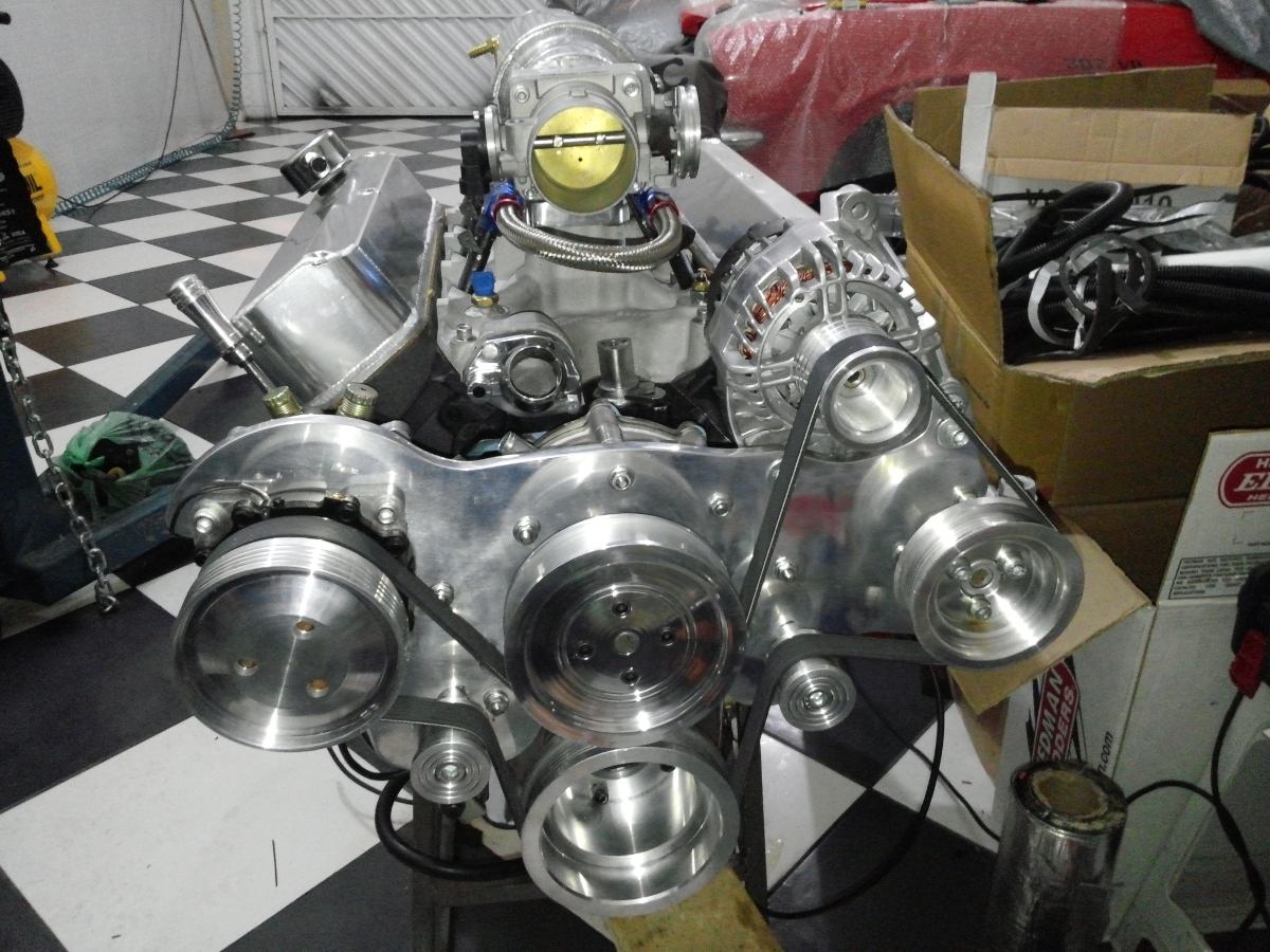 Motor 302 V8 Injeção Eletrônica R$ 51 500 00 em Mercado
