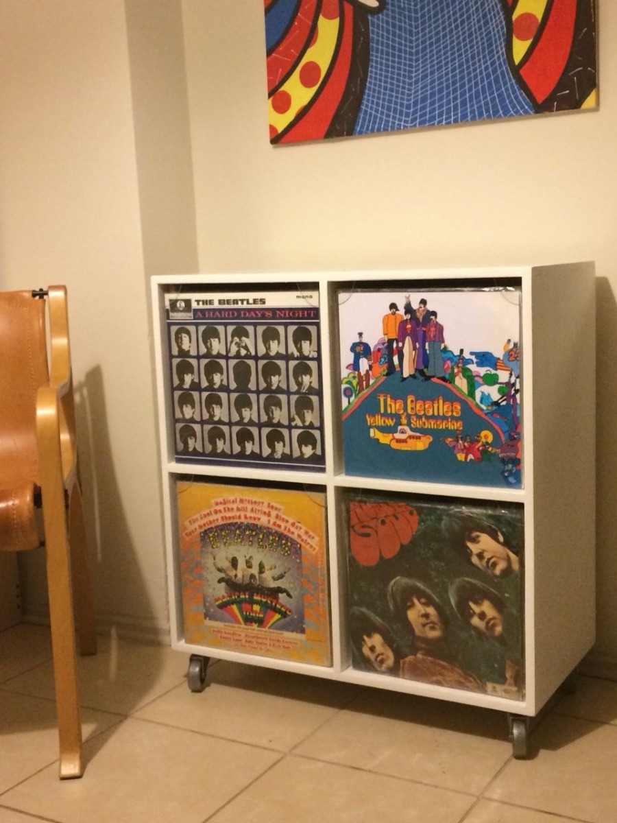 Mueble para guardar vinilos Mueble para guardar vinilos