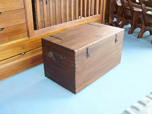 Muebles Rusticos Baúles En Madera Con Herrajes En Hierro $ 7500,00 Muebles Rusticos Baúles En Madera Con Herrajes En Hierro $ 7500,00
