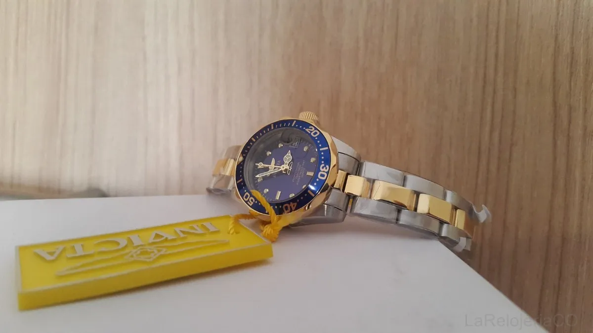 Invicta 8942