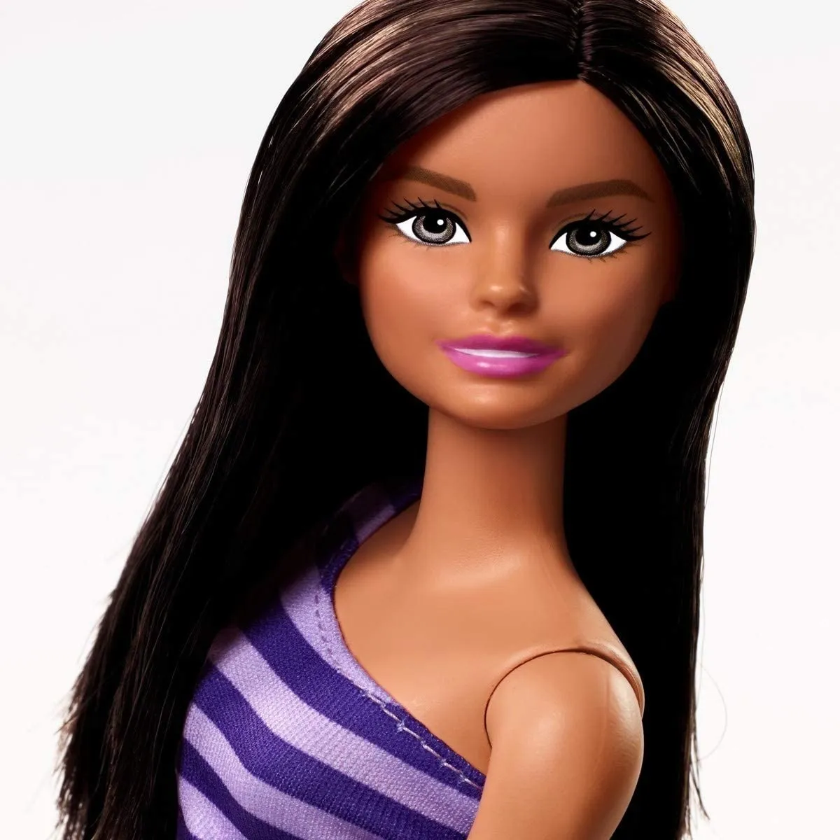 Jugueteria Pizzico | Jugueteria Online | Muñeca Barbie Morena Glitz Lila Envio Full T7580c (6137) - $ 1.599,99