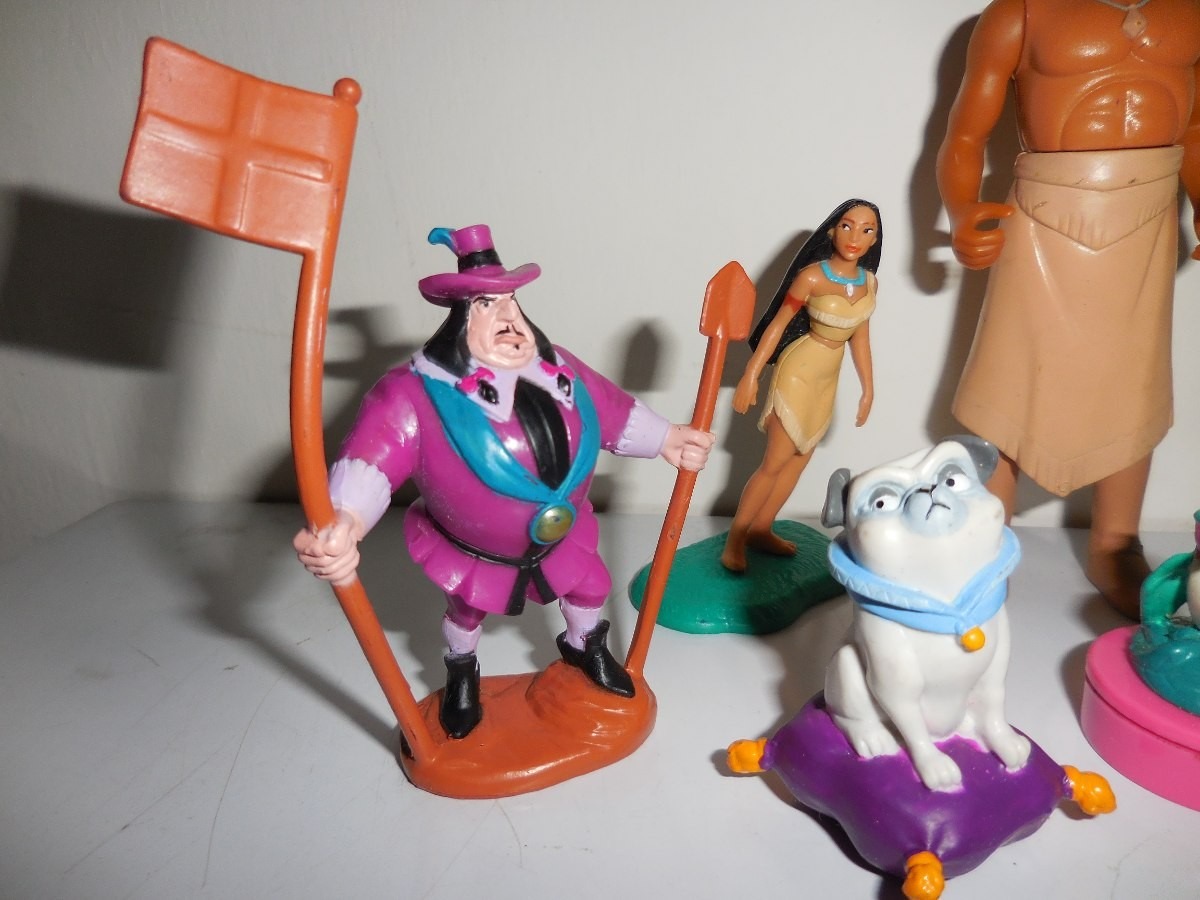 Muñecos De La Película Pocahontas De Disney Bs. 105.500