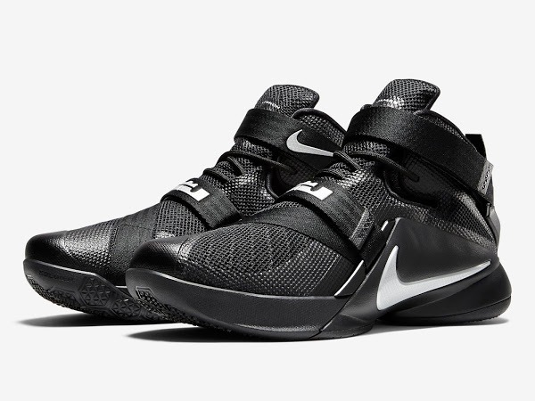 lebron james shoes soldier 9