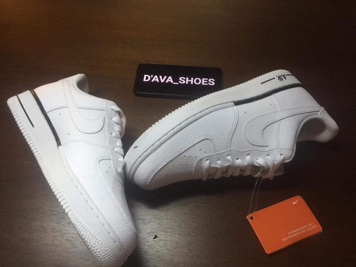 Nike Air Force 1 '07 Nike Air Force 1 '07