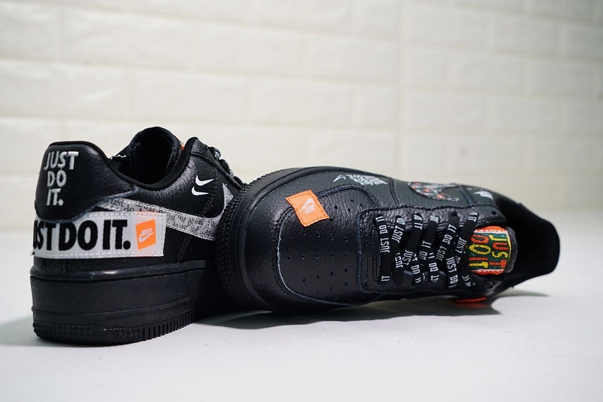 nike force 1 negros