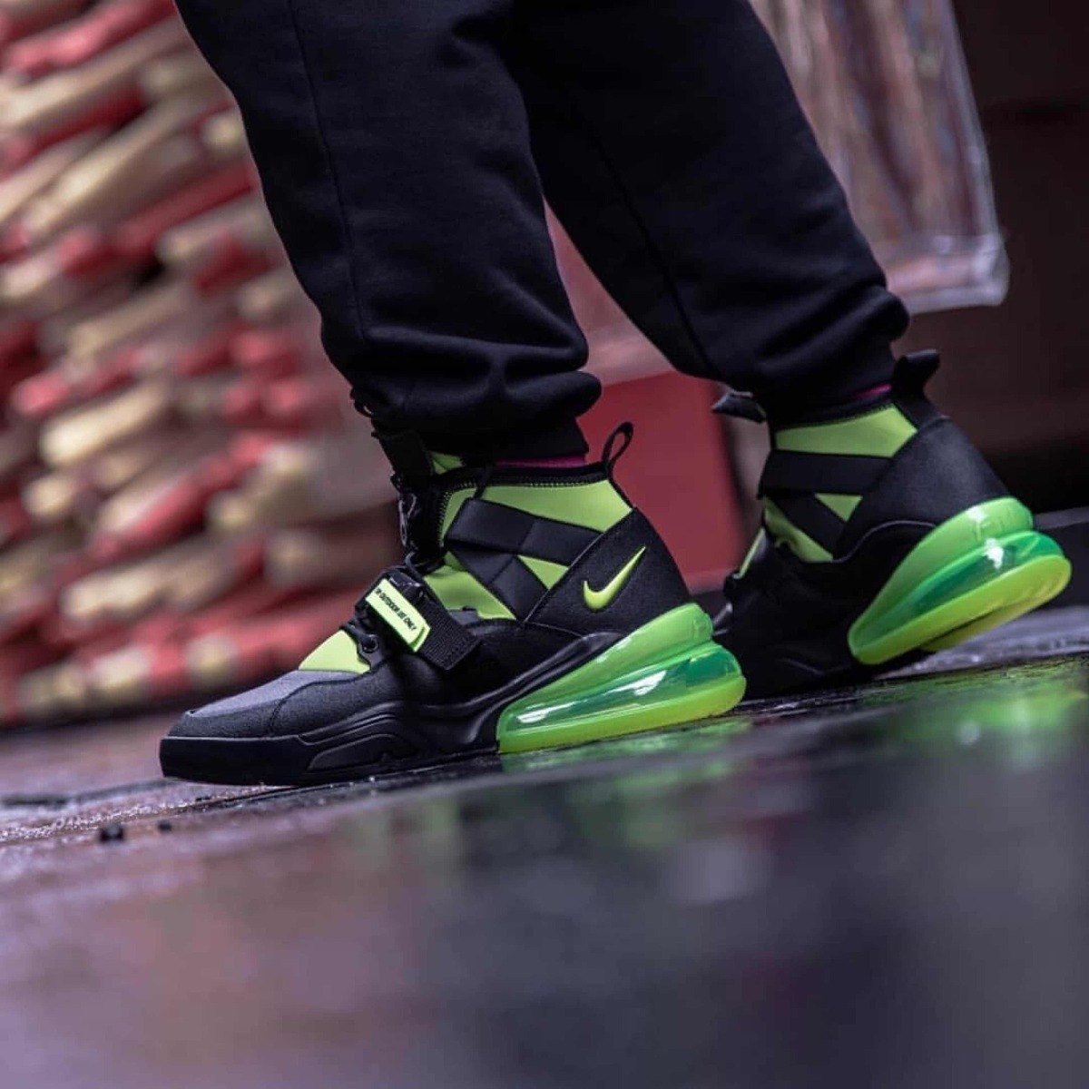 air force 270 black volt