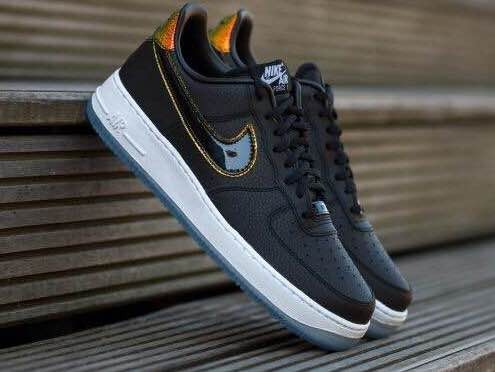 air force one negras suela blanca