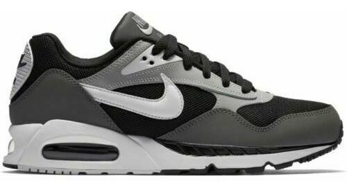 air max correlate air max correlate
