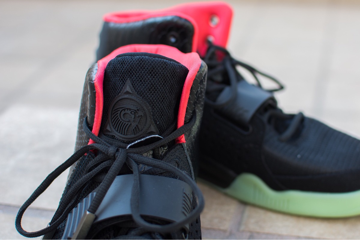 Nike Air Yeezy 2 Solar Red 13 Us - $ 2,500.00 en Mercado Libre