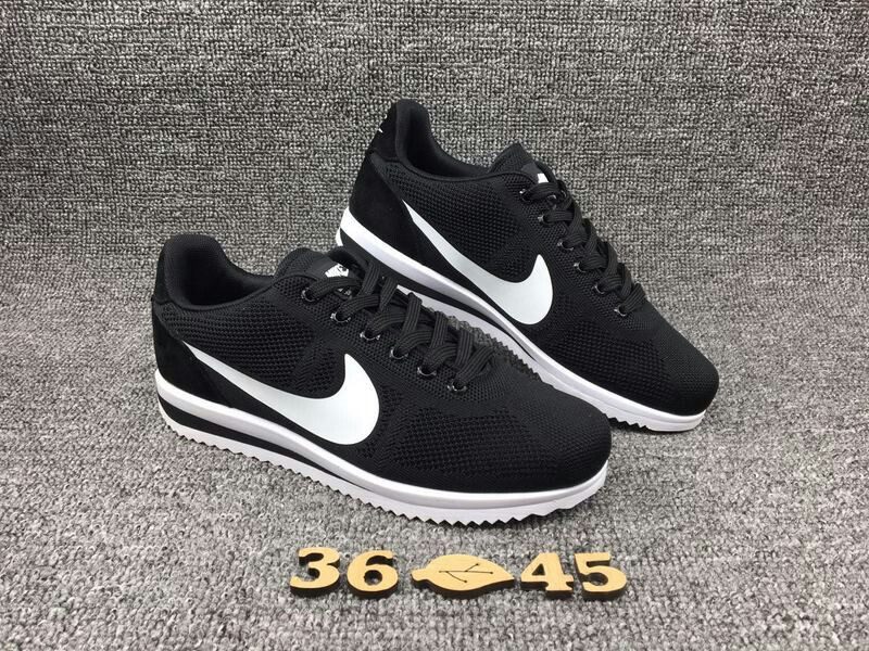 nike cortez negra hombre