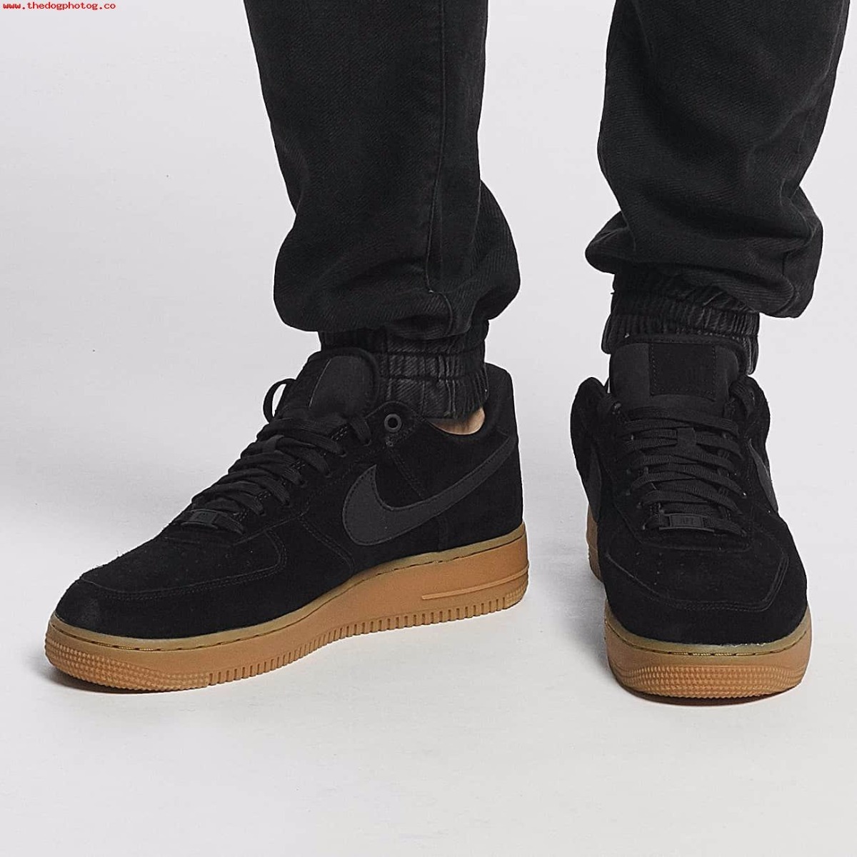nike air force 1 07 lv8 suede hombre