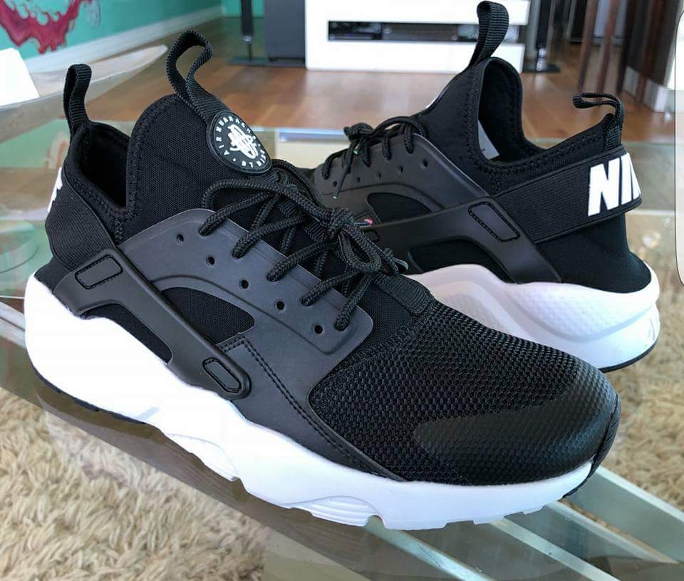 nike huarache ultra negras nike huarache ultra negras