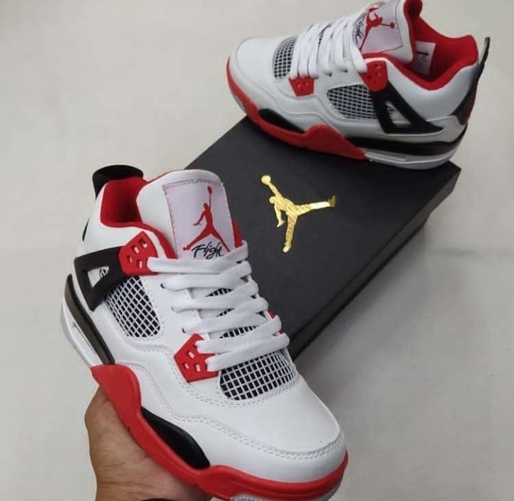 jordan retro 4 para mujer