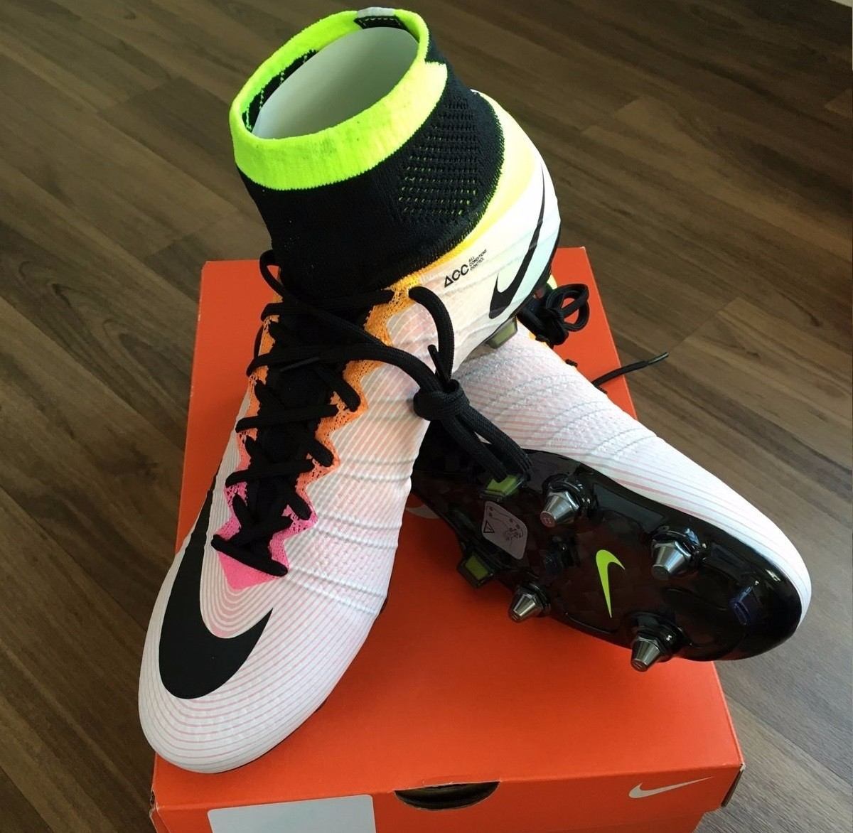 nike hypervenom miste