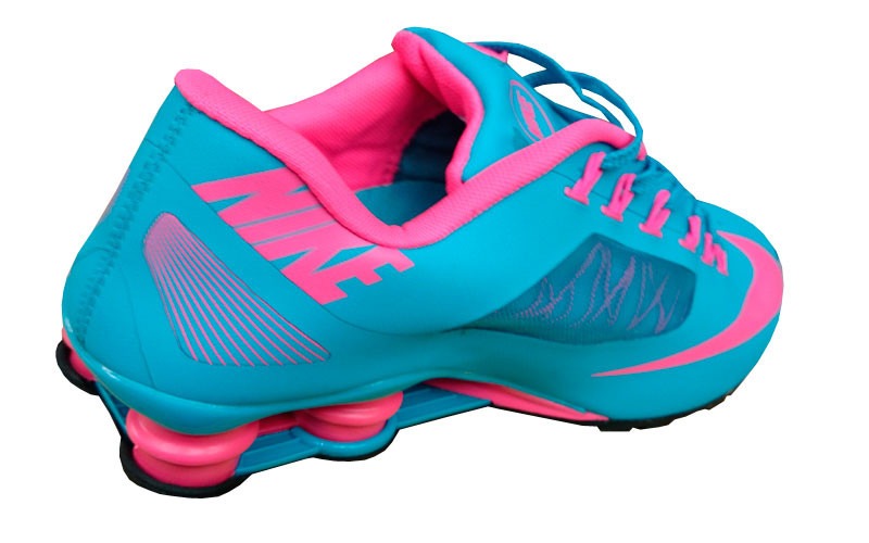 nike shox r4 azul e rosa nike shox r4 azul e rosa