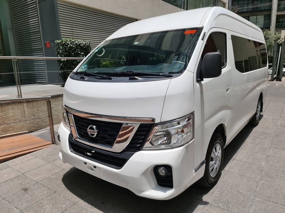 Nissan Urvan 2018 15 Pasajeros, Gasolina, Paquete Seguridad - $ 339,000 en  Mercado Libre