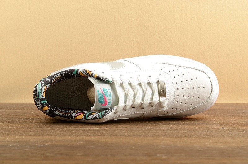 Nk Air Force 1 Blanca Con Suela Arco Iris Dama Rainbow Nk Air Force 1 Blanca Con Suela Arco Iris Dama Rainbow