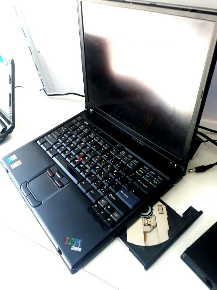 Ibm thinkpad t42 замена жесткого диска