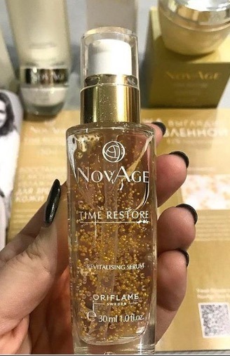 Novage Time Restore Serum Revitalizante Oriflame Piel