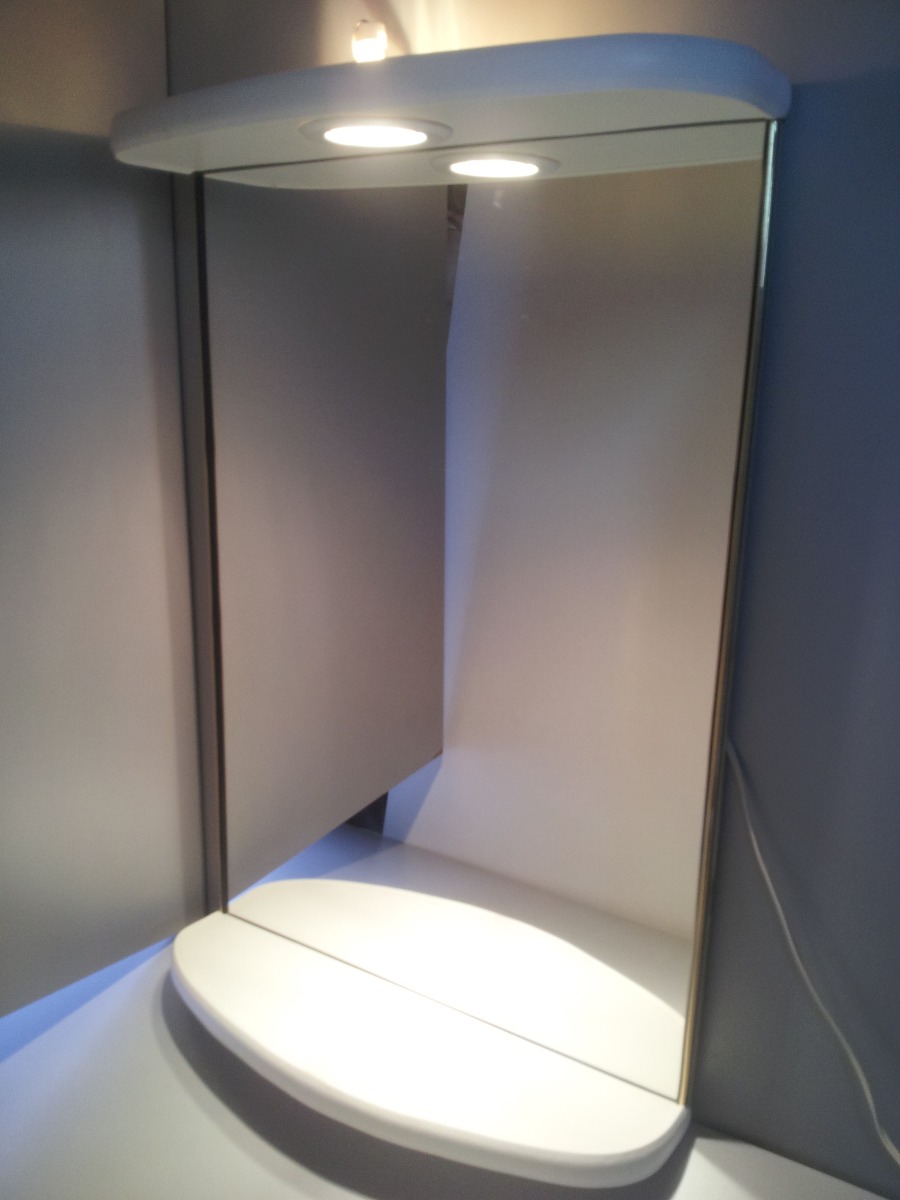 Nuevo Espejo Con Luz Para Baño, Living O Dormitorio. - $ 1 ...