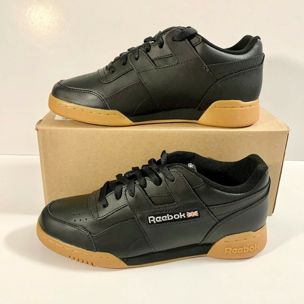 reebok workout plus negras