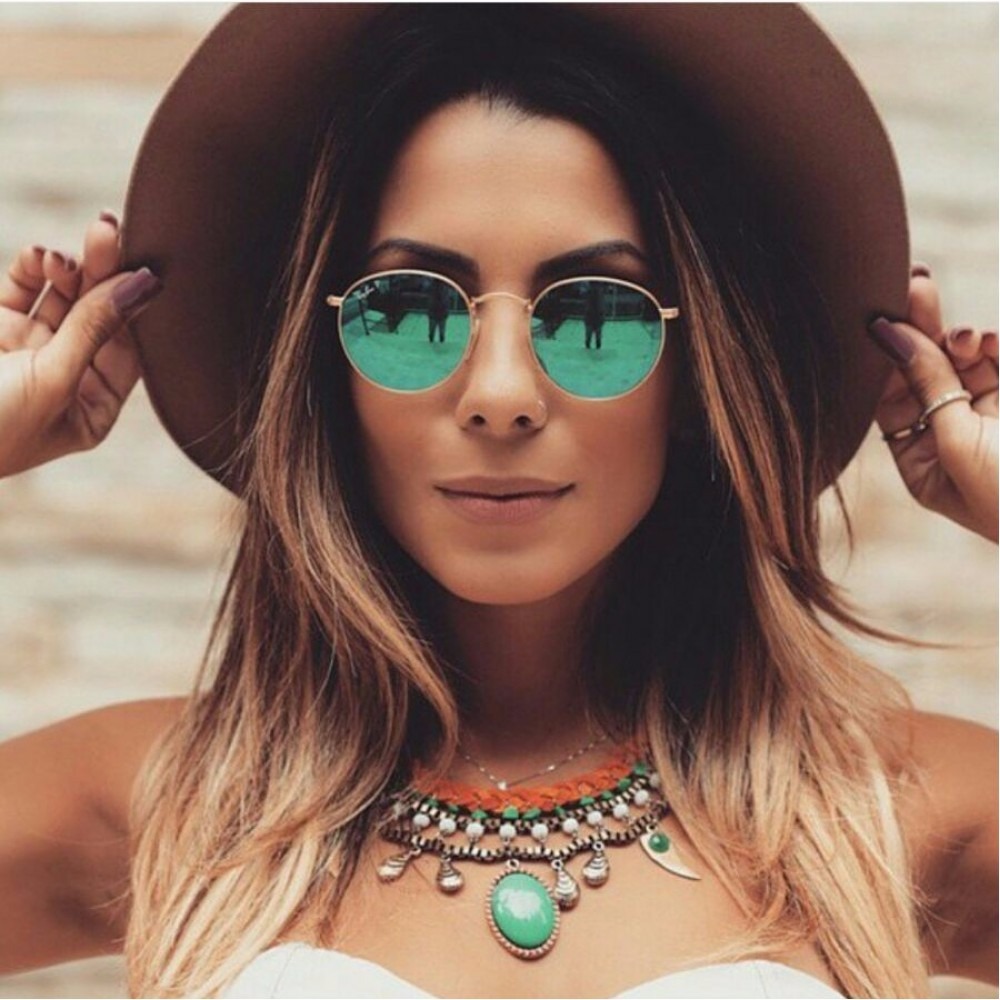 Raybans.com Los gastos de compras y gastos de la actividad se registran en el Libro Registro de Facturas Recibidas y la suma total del IVA Soportado se resta de los ,90 euros, hasta una cuota mínima que si que hay que ingresar y que correponde con lo ingresado trimestralmente.
