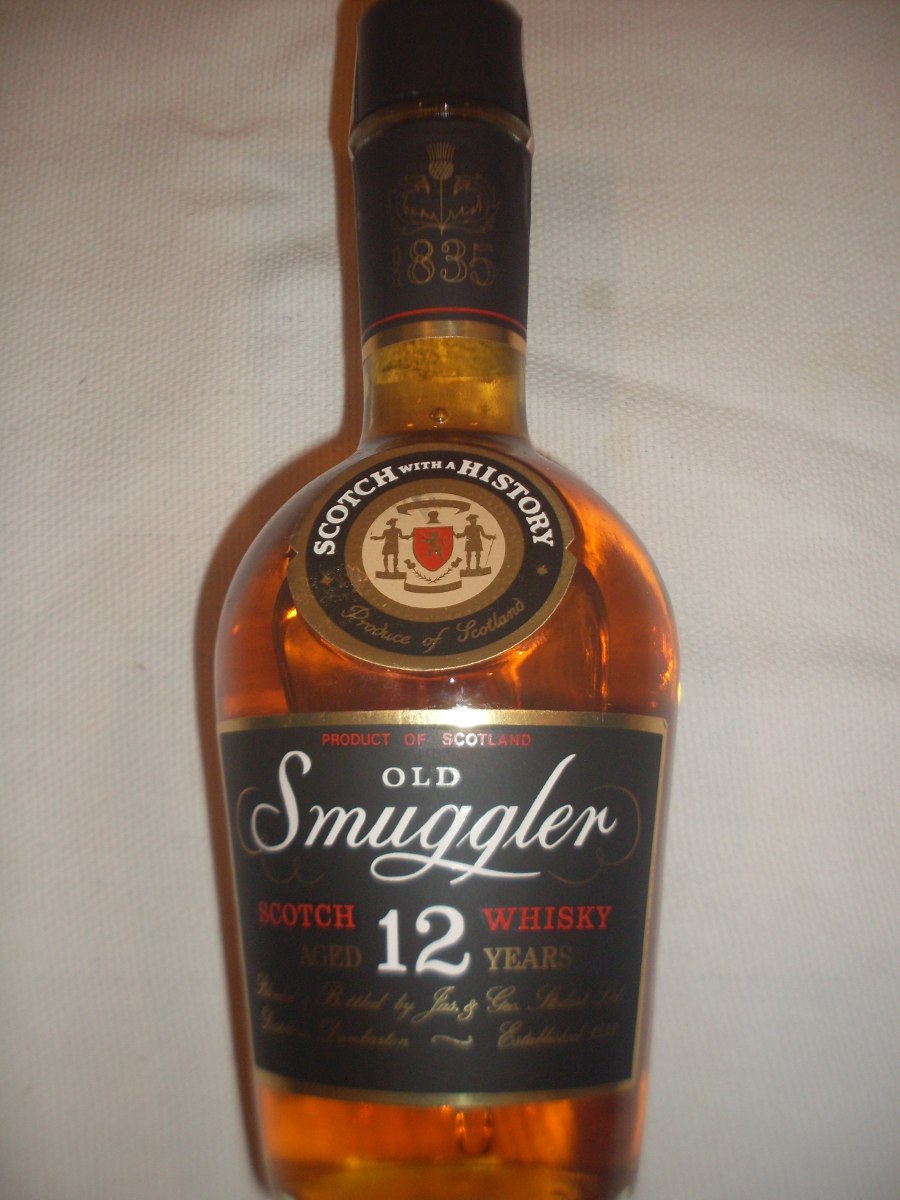 Old Smuggler Scotch Whisky 12 Anos Rara Garrafa Anos 70 R 799 90 