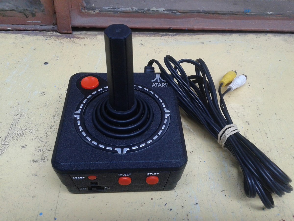 Palanca Atari Con 10 Juegos Integrados Funcionando - $ 350 ...