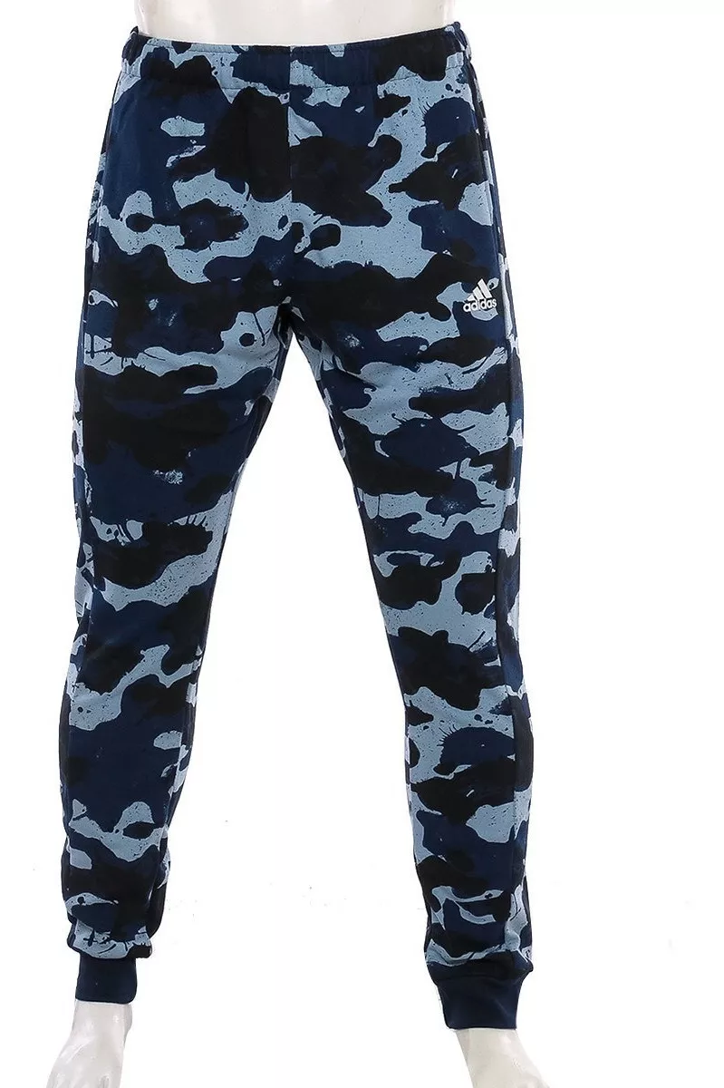 SPORTIANO | Pantalon Jogging adidas Essential Aop Camuflado - $ 1.699,00