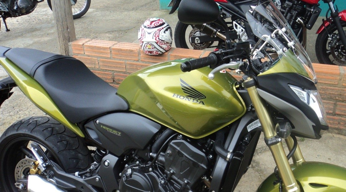 Bolha Para Motos Naked Hornet Fazer Cb300 Kawasaki Outras 