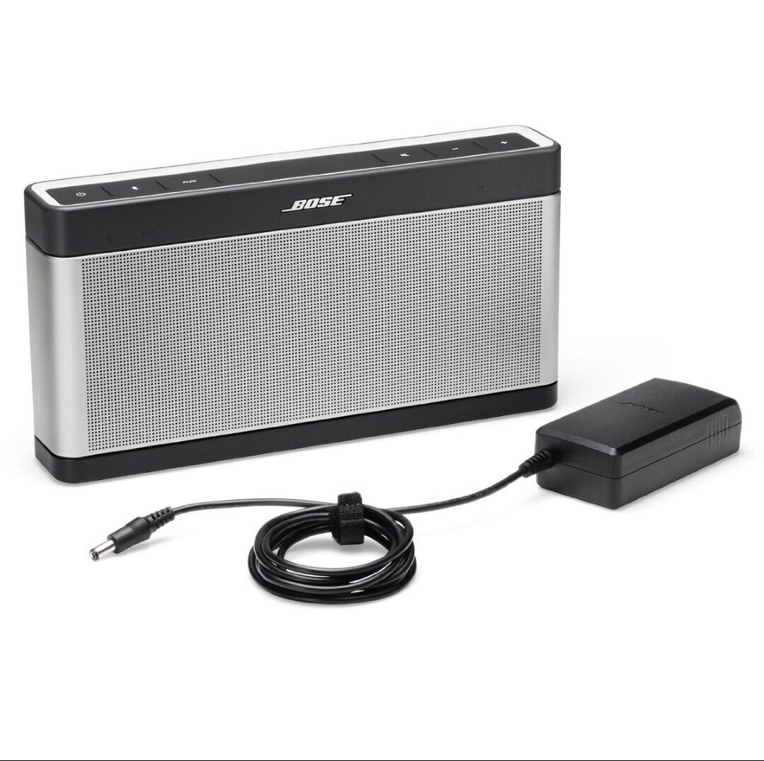 Parlante Bose Soundlink 3 Bluetooth Gris Speaker Iii 1.049.990 en