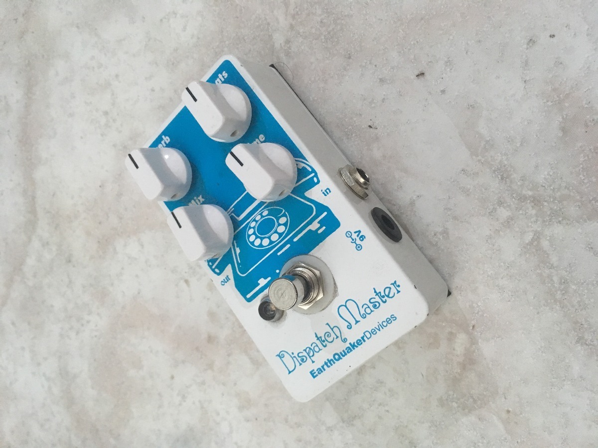 pedal reverb delay earthquake