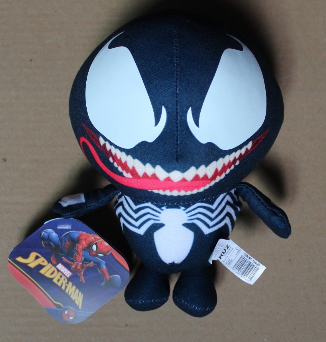 peluche venom