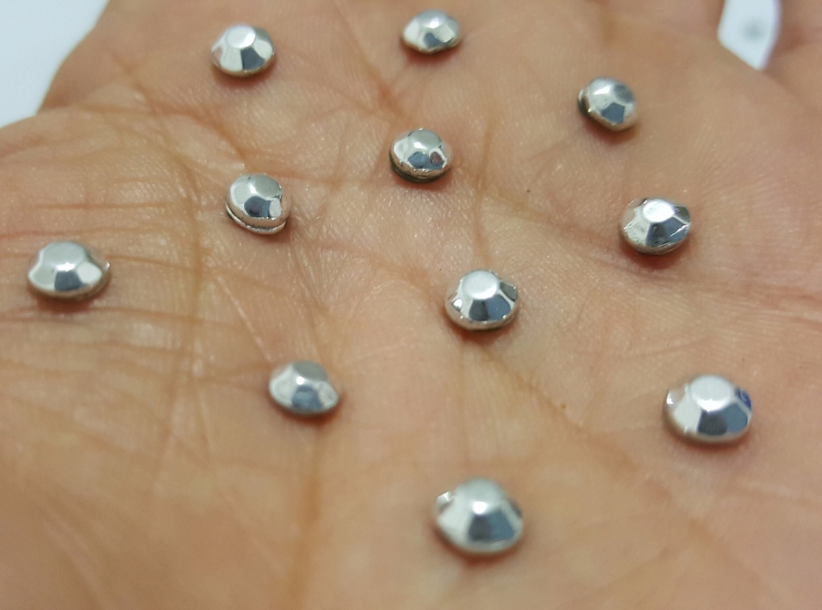 Piedra Planchable Cristal Color Plata 4mm - $ 150.00 en Piedra Planchable Cristal Color Plata 4mm - $ 150.00 en