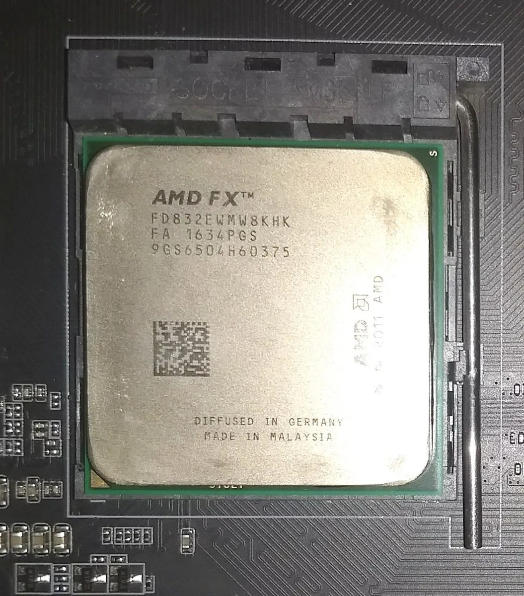 Vendo Processador I7 3770k Amd Fx e Ddr4 mhz 8gb Ddr3 Hd7850 Hd 3tb Vendo Processador I7 3770k Amd Fx e Ddr4 mhz 8gb Ddr3 Hd7850 Hd 3tb