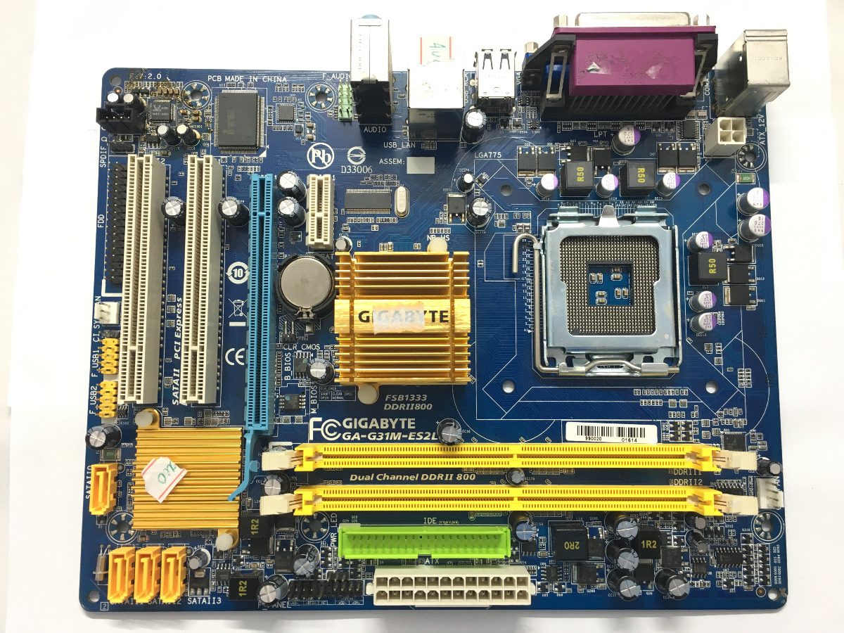 Placa Mae Desktop Gigabyte Ga G31m Es2l Com Defeito R 39 99 Em Mercado Livre