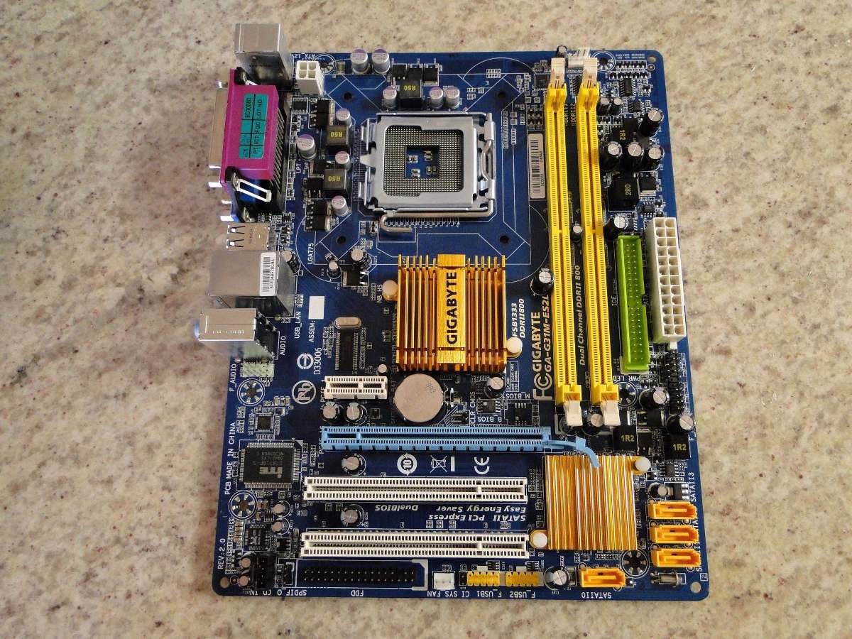 Gigabyte ga g31m s2l. Gigabyte 775 Socket ddr2 ga-g31m. Gigabyte ga-g31m-es2l. Материнская плата Gigabyte ga-g31m-s2l. Материнская плата lga775 Gigabyte.