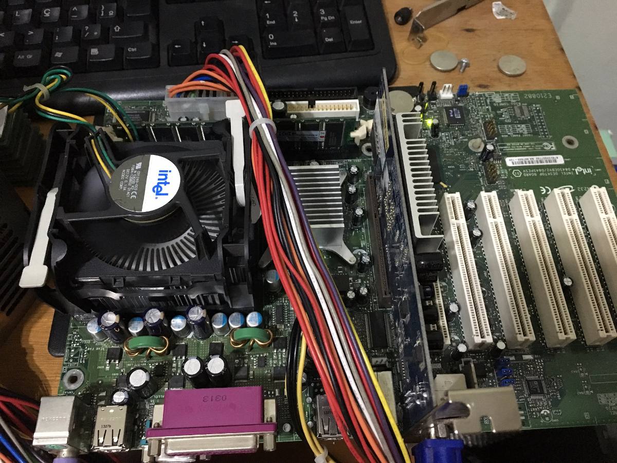 Drivers: Intel Desktop Board D945 Audio