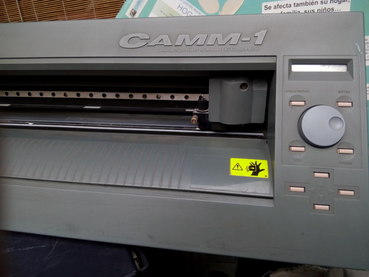 Plotter De Corte Roland Plotter Corte De Vinil Roland Cx-24 - $ 10,000.00 en Mercado Libre