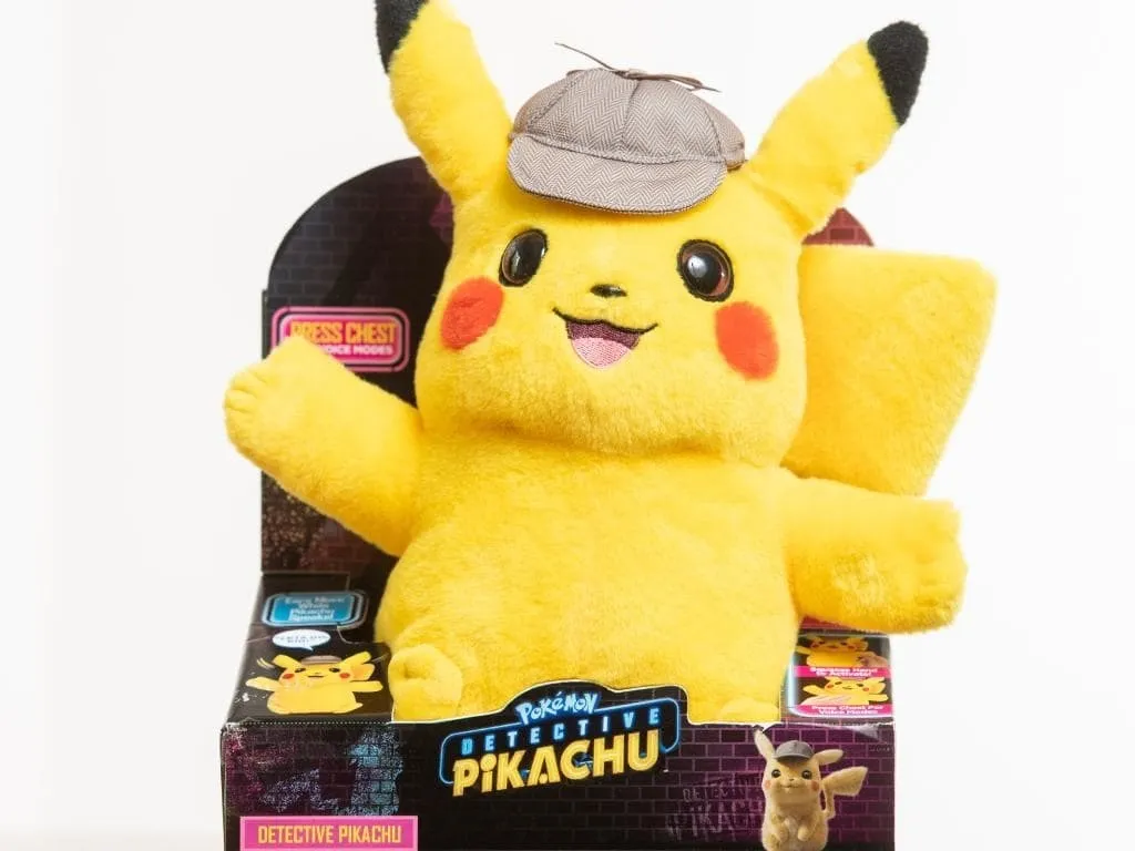 peluche pikachu detective