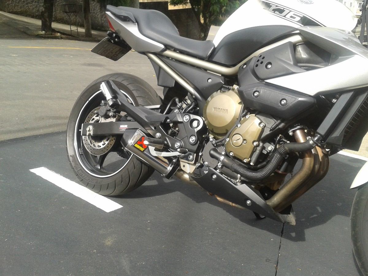 Yamaha Xj Akrapovic Exhaust Yamaha Xj Akrapovic Exhaust