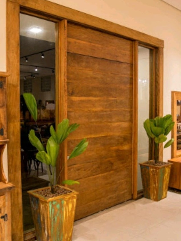 Sonhar Com Portas De Madeira Porta De Madeira Maciça Direto Da Fábrica. Metro Quadrado. - R$ 899,00