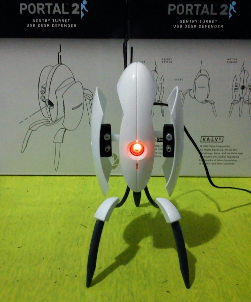 Portal 2 Sentry Turret Usb Desk Defender Pronta Entrega R 399