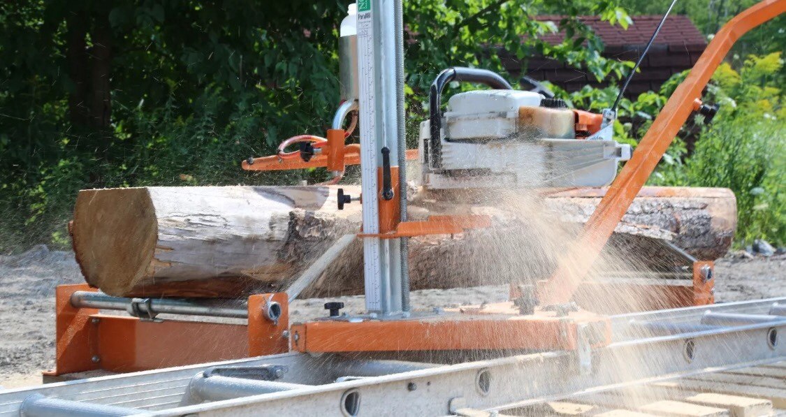 Norwood chainsaw mill